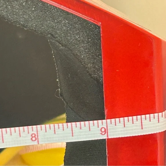 Marvel Ironman Helmet LED Light Up Eyes Foam Liner Push Button Opening Front - Picture 15 of 16